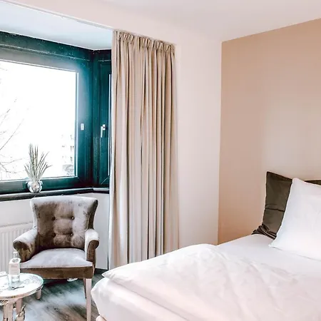 Concorde Business Boutique Hotel 4*