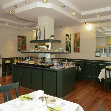 Concorde Business Boutique Hotel 4*