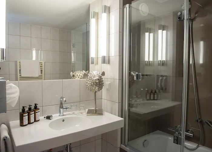 Concorde Business Boutique Hotel 4*